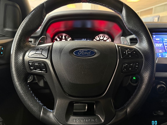 Ford Ranger Raptor 21 of 30