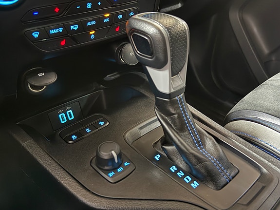 Ford Ranger Raptor 27 of 30