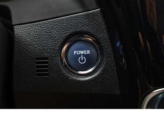 Toyota Auris 18 of 29