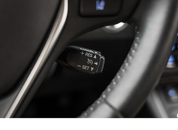 Toyota Auris 19 of 29