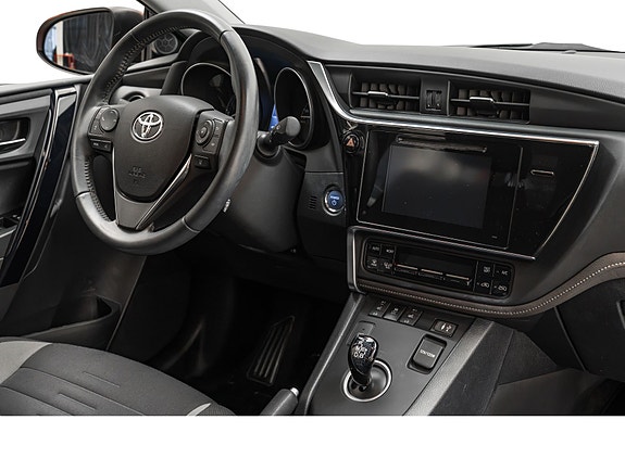 Toyota Auris 29 of 29