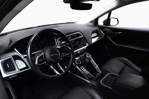 Jaguar I-PACE 10 of 25