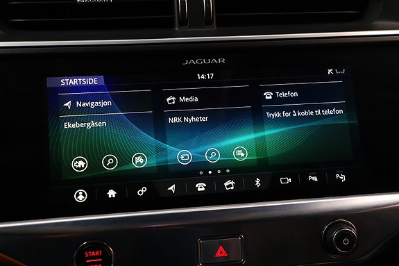 Jaguar I-PACE 22 of 25