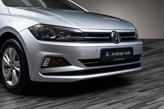 Volkswagen Polo 10 of 30
