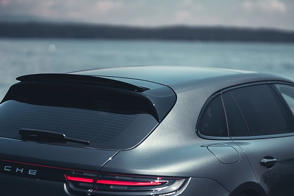 Porsche Panamera Turbo S 4 of 10
