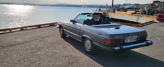 Mercedes-Benz SL450 21 of 23