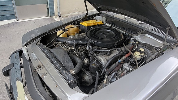 Mercedes-Benz SL450 17 of 23
