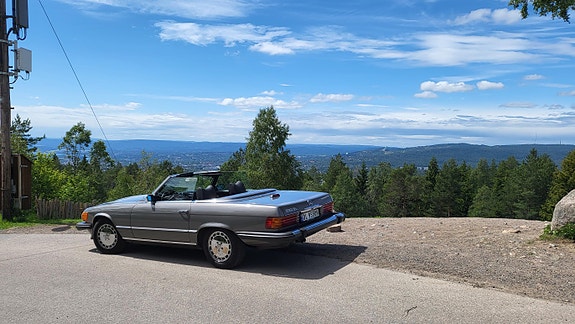 Mercedes-Benz SL450 5 of 23