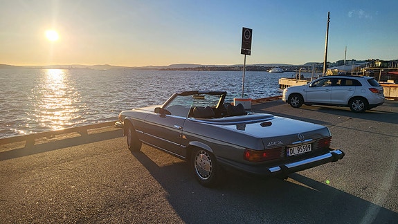 Mercedes-Benz SL450 16 of 23