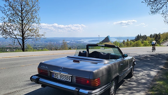 Mercedes-Benz SL450 15 of 23