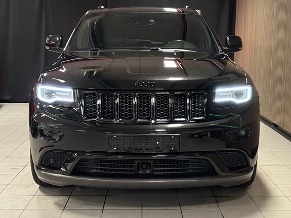 Jeep Grand Cherokee 2 of 30