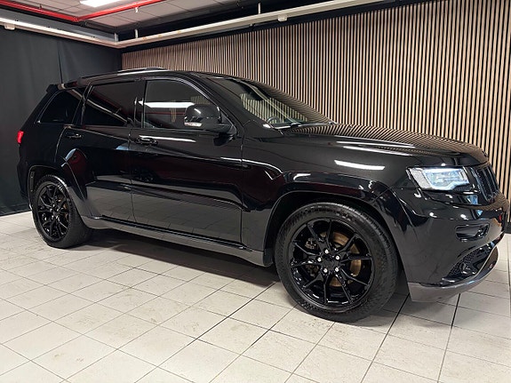 Jeep Grand Cherokee 9 of 30