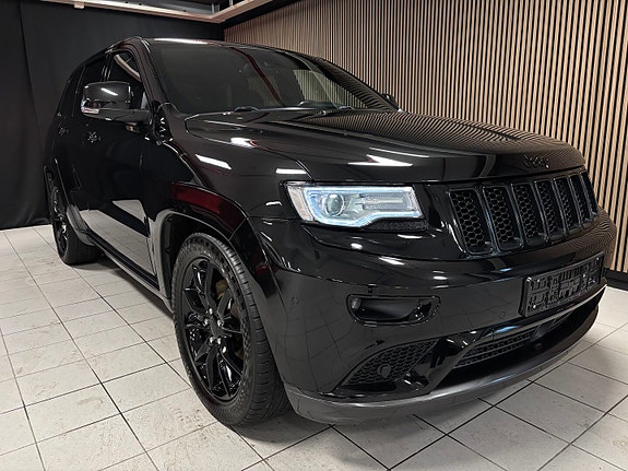 Jeep Grand Cherokee 8 of 30