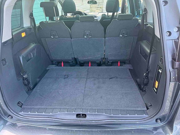 Peugeot 5008 19 of 26