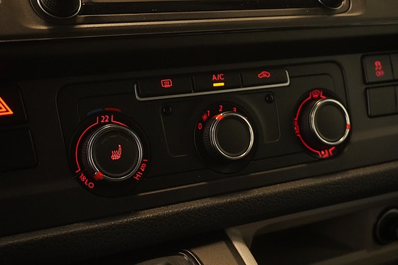 Volkswagen Transporter 16 of 29