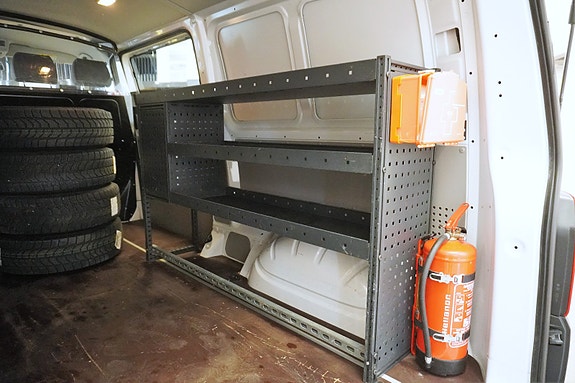 Volkswagen Transporter 28 of 29