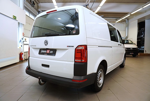 Volkswagen Transporter 5 of 29