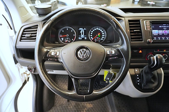 Volkswagen Transporter 11 of 29