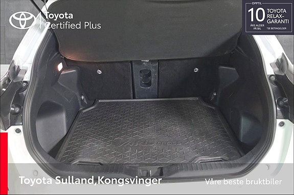 Toyota Yaris Cross 19 of 28