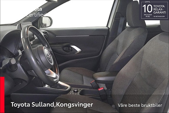 Toyota Yaris Cross 11 of 28
