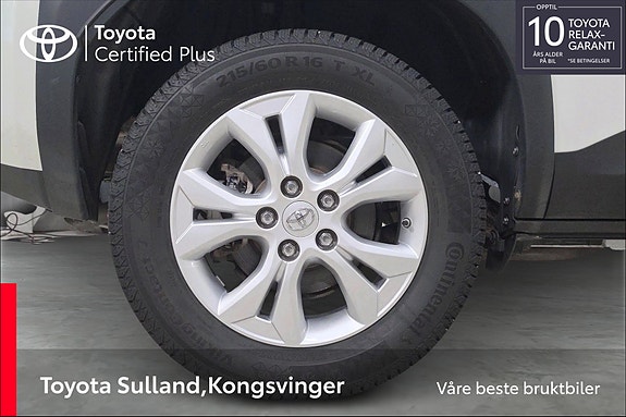 Toyota Yaris Cross 21 of 28