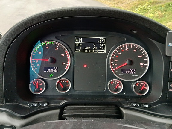 MAN TGX 28.560 6x2 14 of 15