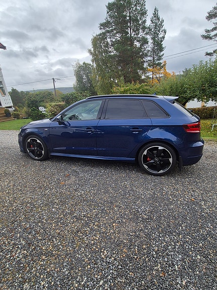 Audi A3 3 of 8