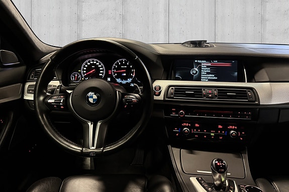 BMW M5 13 of 30