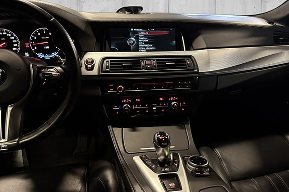 BMW M5 19 of 30