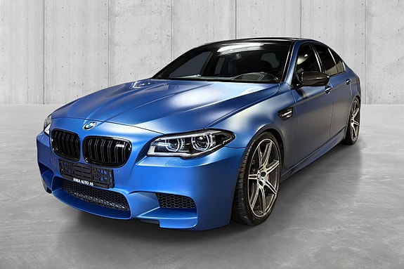 BMW M5 8 of 30
