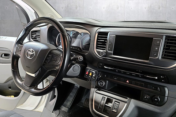 Toyota Proace 11 of 18