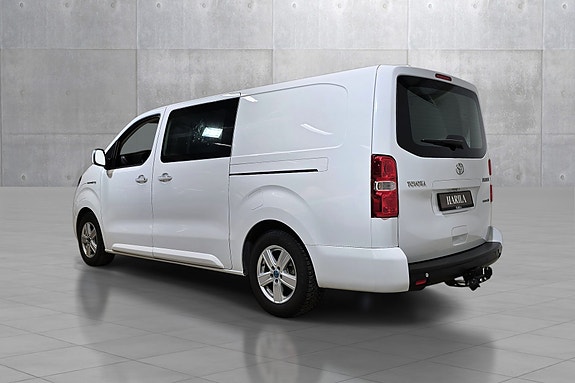 Toyota Proace 4 of 18