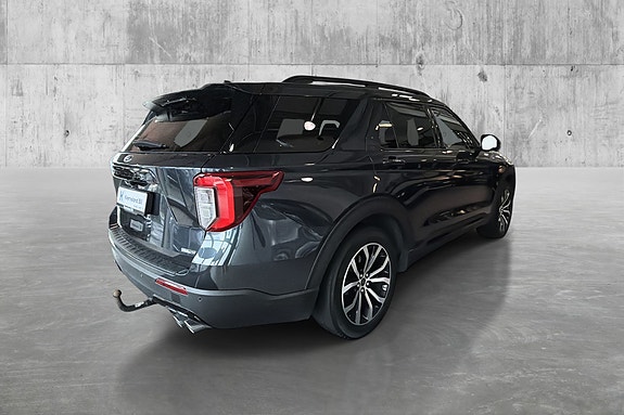 Ford Explorer 5 of 27