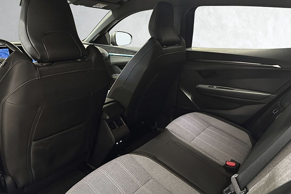 Renault Megane E-Tech 19 of 20