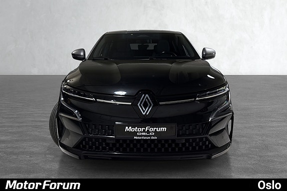 Renault Megane E-Tech 2 of 20