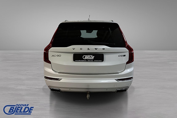 Volvo XC90 7 of 24