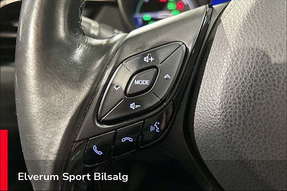 Toyota C-HR 29 of 30