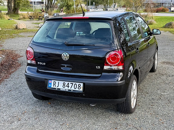 Volkswagen Polo 4 of 18