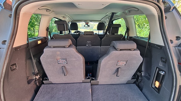 Peugeot 5008 15 of 19