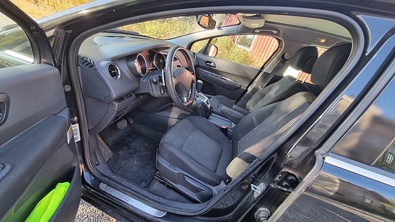 Peugeot 5008 13 of 19