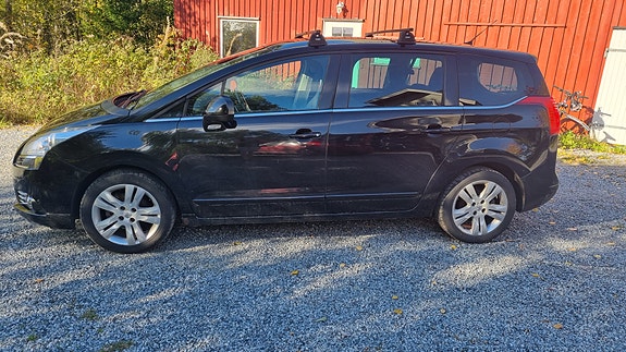 Peugeot 5008 12 of 19