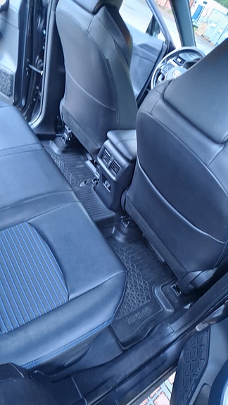 Toyota RAV4 21 of 30