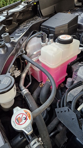 Toyota RAV4 14 of 30