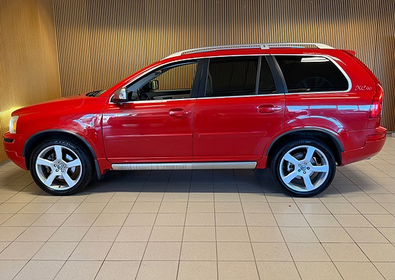Volvo XC90 8 of 29