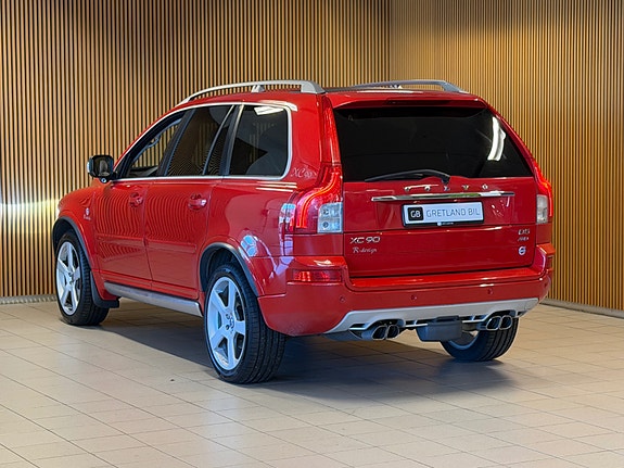 Volvo XC90 6 of 29