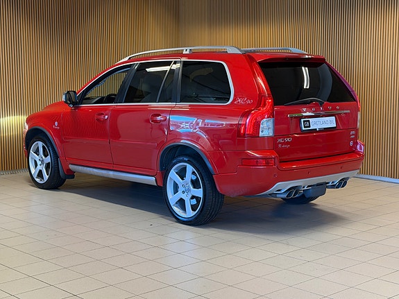 Volvo XC90 7 of 29
