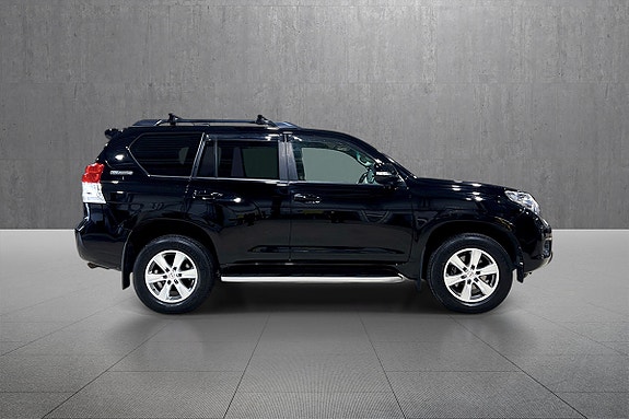 Toyota Land Cruiser 6 of 18