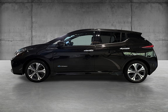 Nissan Leaf 8 of 25