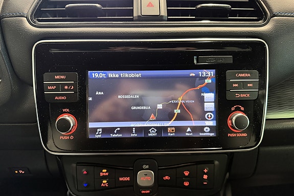 Nissan Leaf 22 of 25