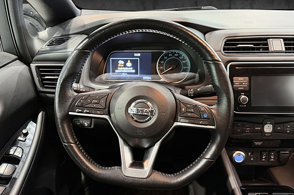 Nissan Leaf 14 of 25